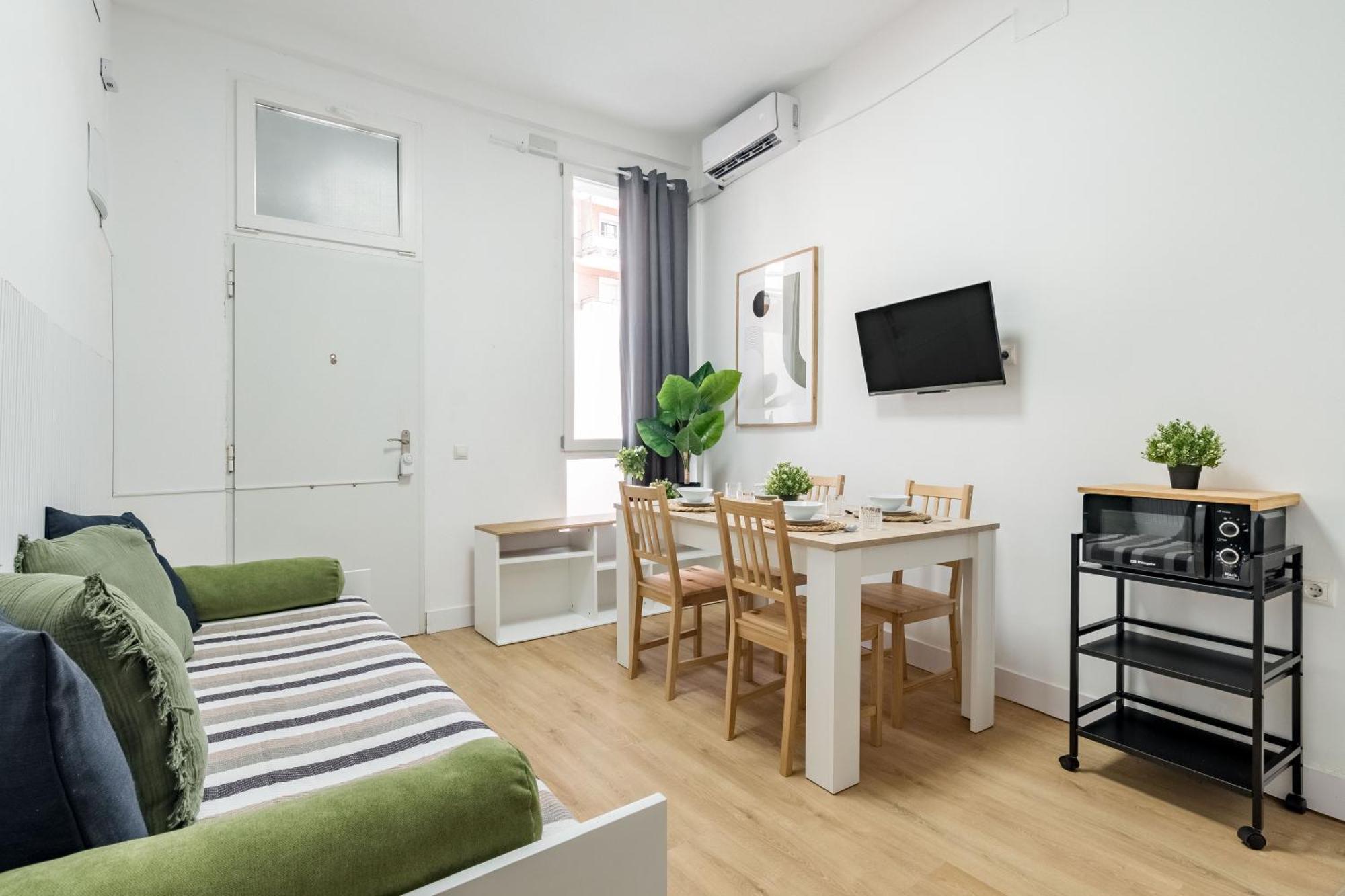 Apartamento Charming Lucero Madrid Exterior foto